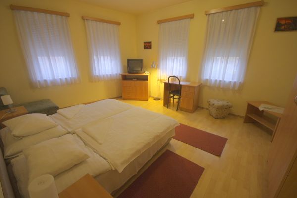 Vadaszkürt** superior (Székesfehérvár)